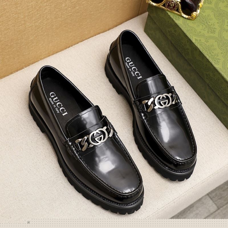 G*u*i leather shoes